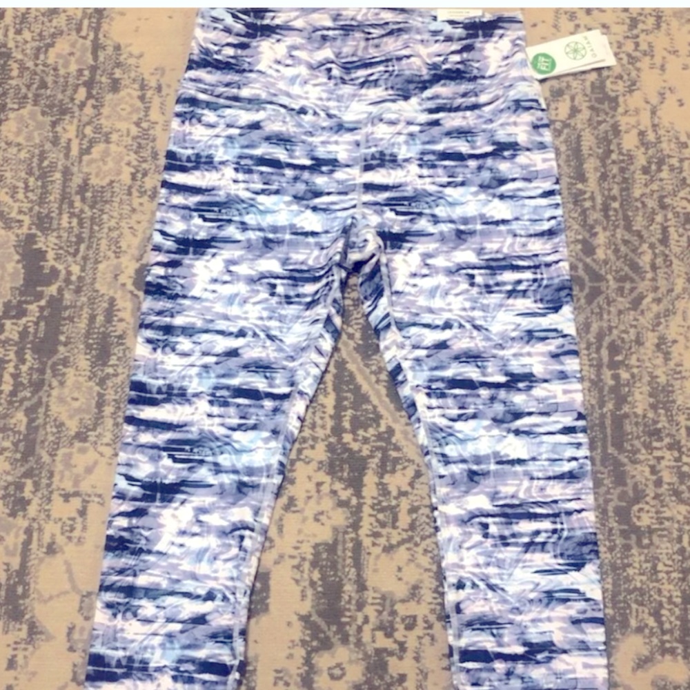 Abstract High Rise Leggings